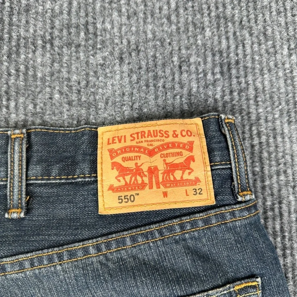 Levi's 550 Relaxed Fit‎ Jeans Mens 50x32 Dark Wash Denim 100% Cotton